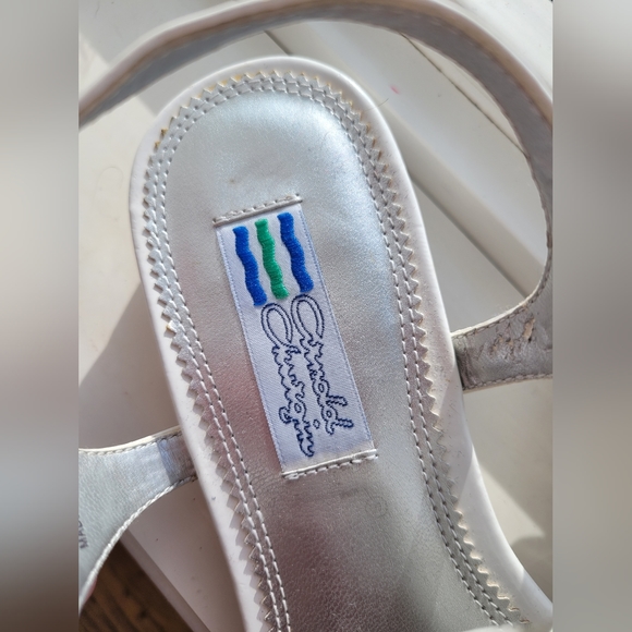 Arnold Churgin white sandals size 8 - Picture 3 of 4